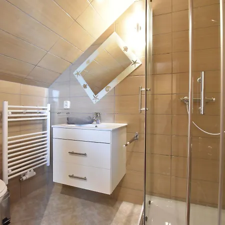 Kleckerburg Xxl 아파트 Ostseebad Kühlungsborn